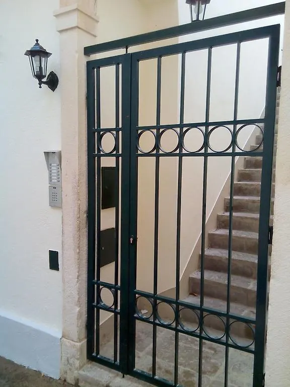 Alfama Lisbon Studio Apartment Portugal