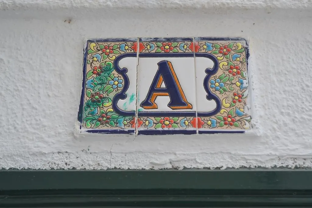 Alfama Lisbon Studio Apartment